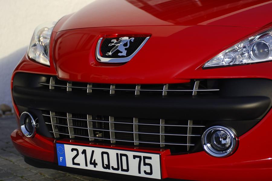  Peugeot 207 2006 года  (фото 116 из 180)